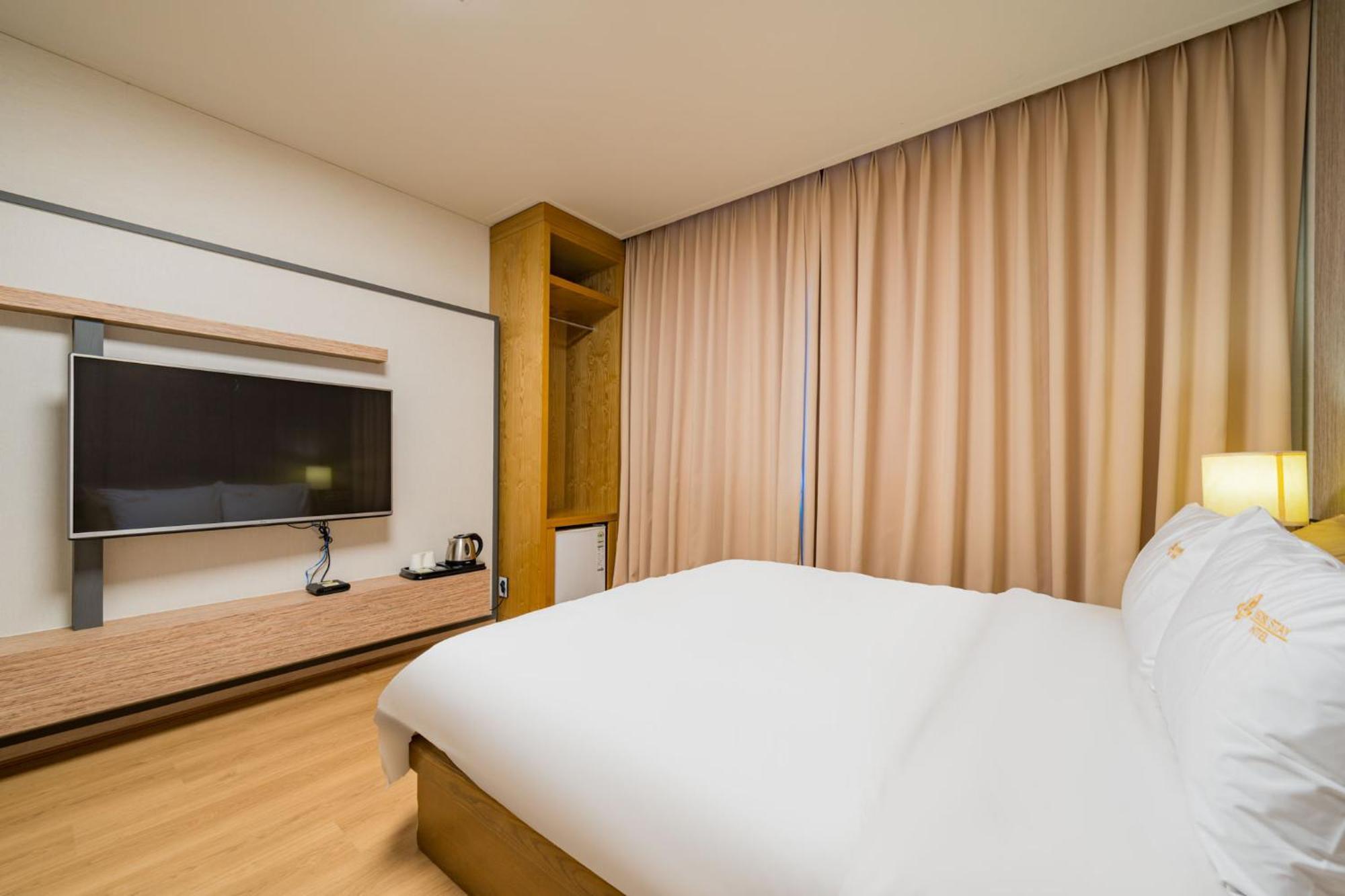 Yeosu Stay Hotel Bilik gambar