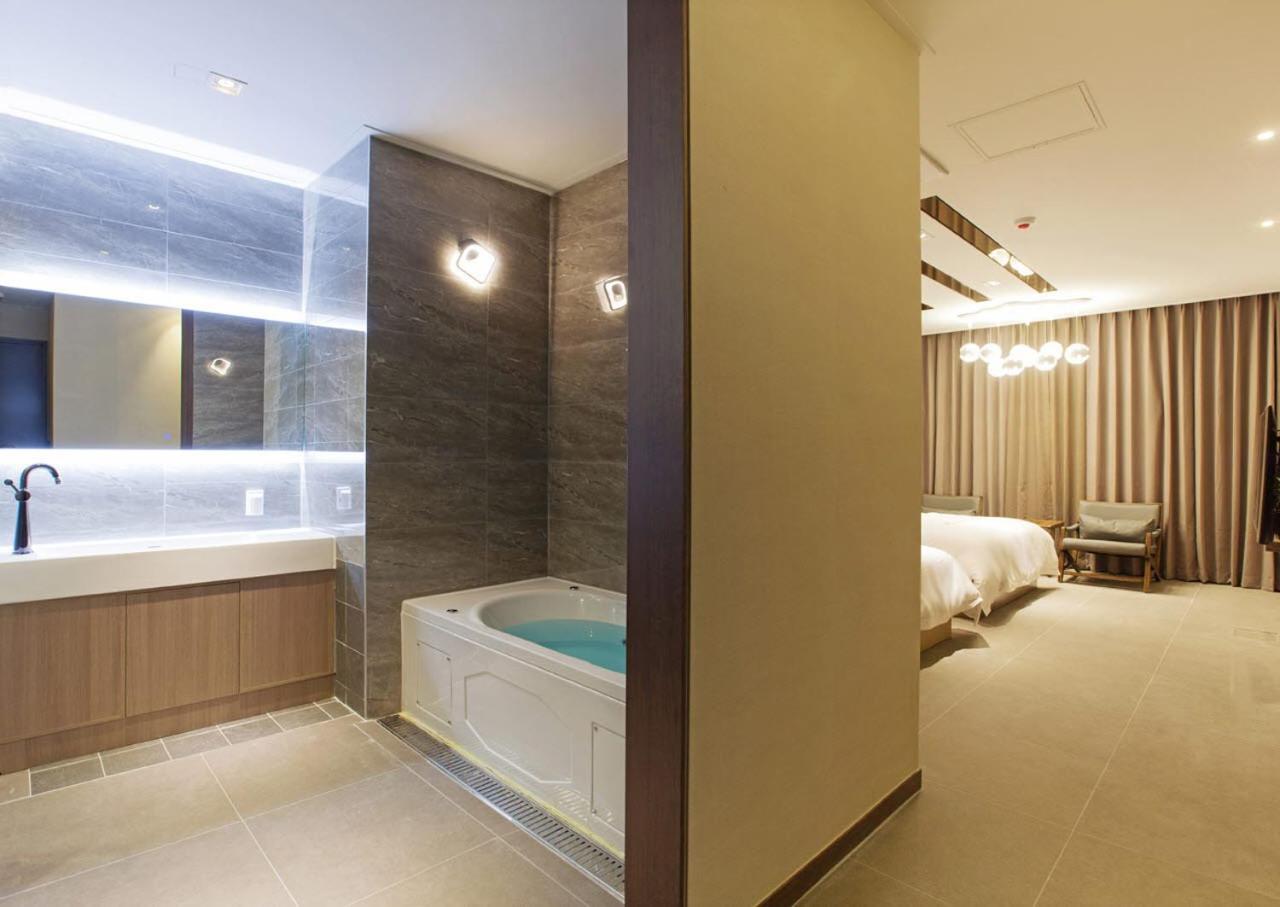 Yeosu Stay Hotel Bilik gambar
