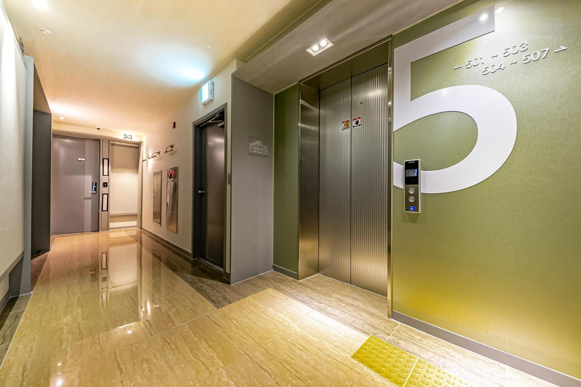 Yeosu Stay Hotel Luaran gambar